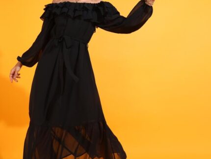 Black Plain Flared Dress With Belt